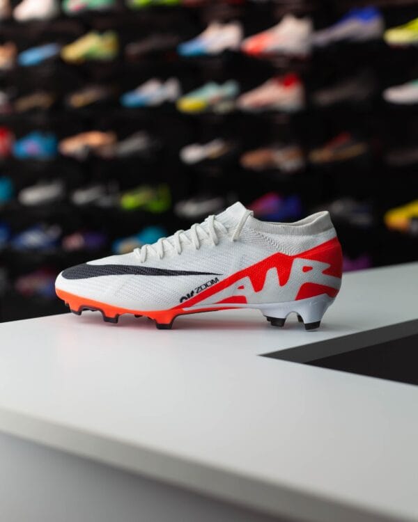 NIKE MERCURIAL VAPOR 15 PRO FG - Image 2
