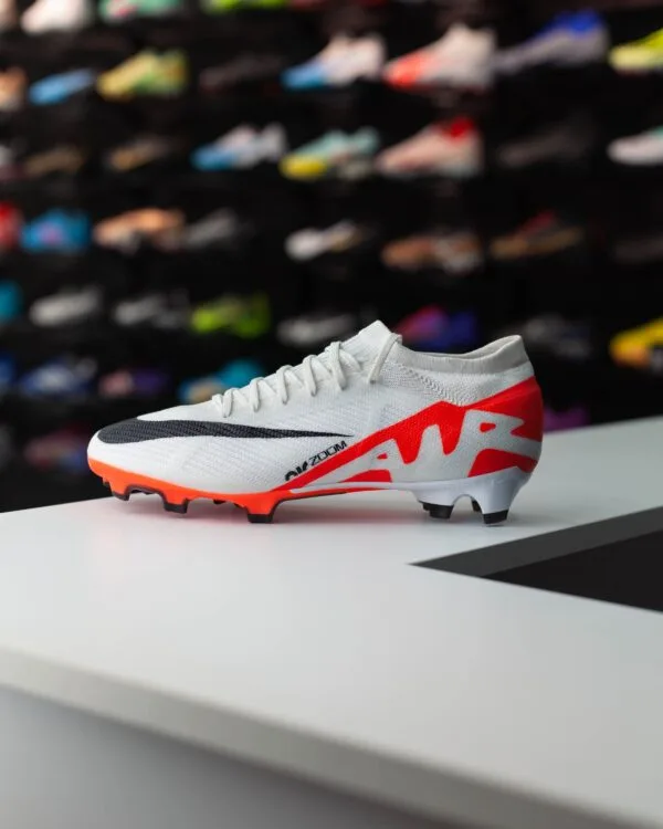 NIKE MERCURIAL VAPOR 15 PRO FG - Image 2