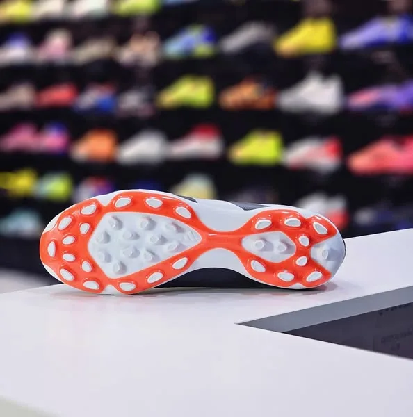 ADIDAS PREDATOR LEAGUE AG - Image 4