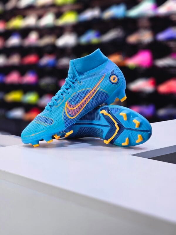 NIKE MERCURIAL SUPERFLY 8 PRO FG