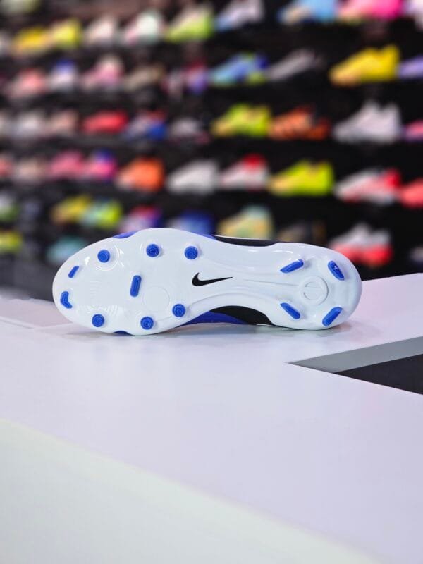 NIKE TIEMPO LEGEND 10 ACADEMY MG - Image 4