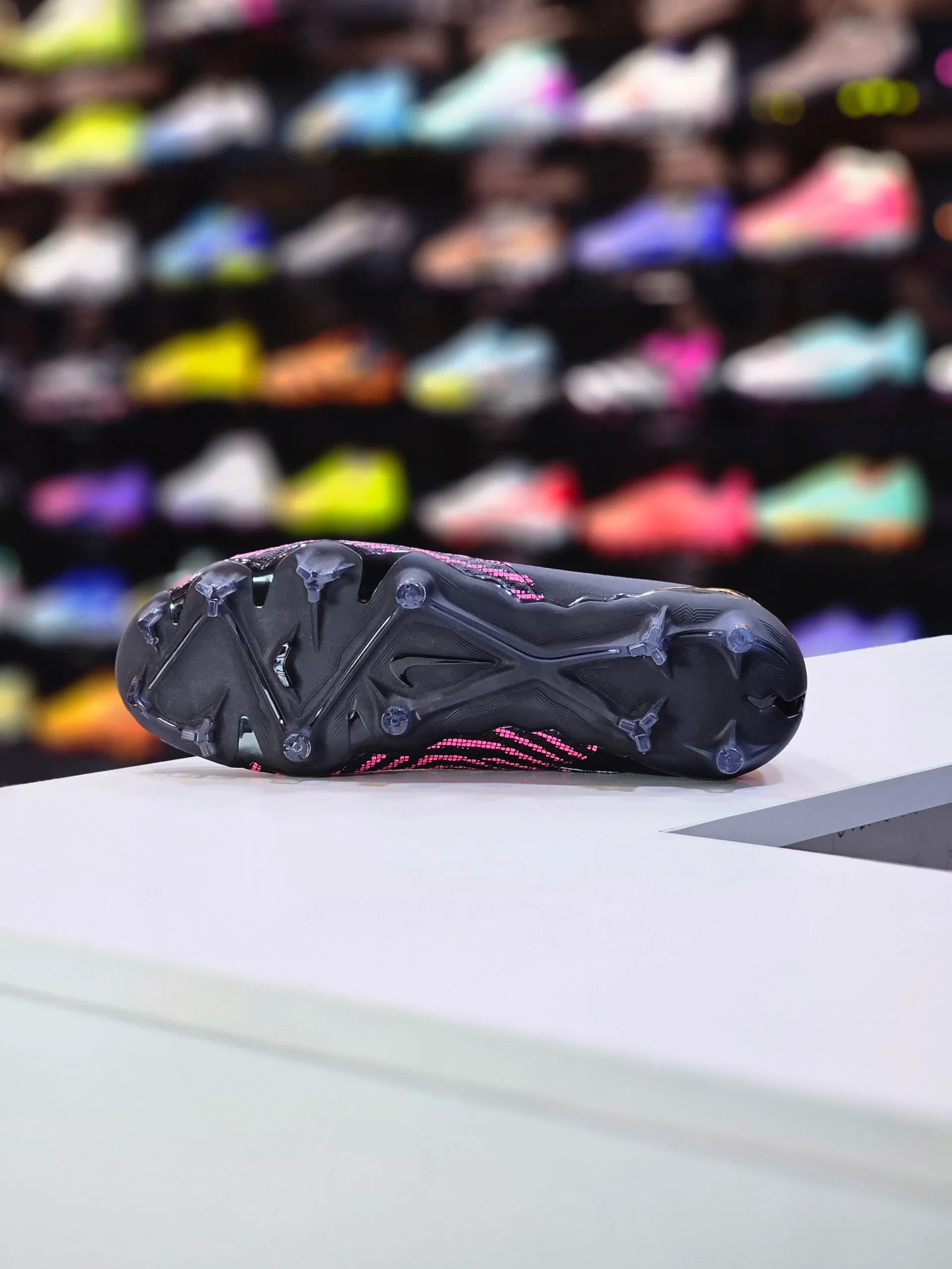 NIKE PHANTOM GX ACADEMY MG - Image 4