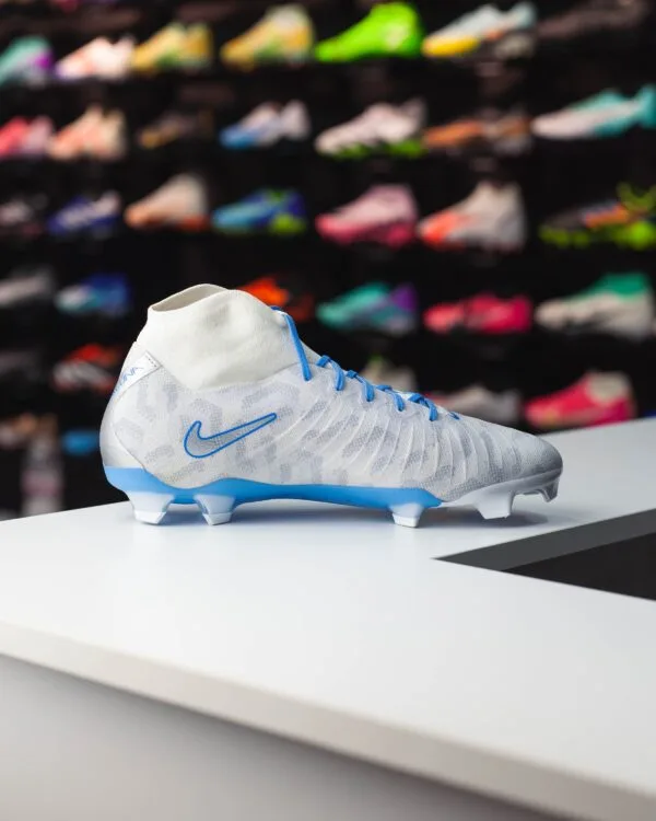 NIKE PHANTOM LUNA PRO FG - Image 3