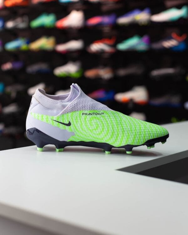 JR NIKE PHANTOM GX ACADEMY MG - Image 3