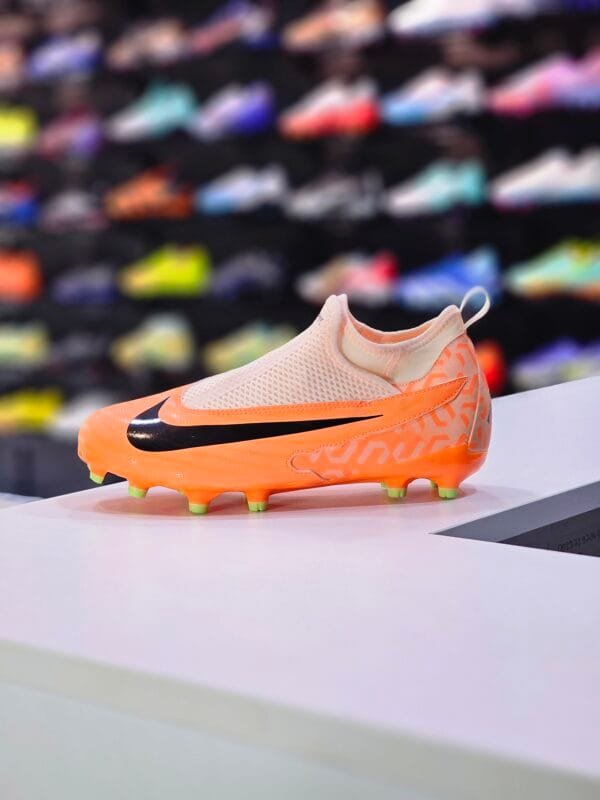 JR NIKE PHANTOM GX ACADEMY MG - Image 2