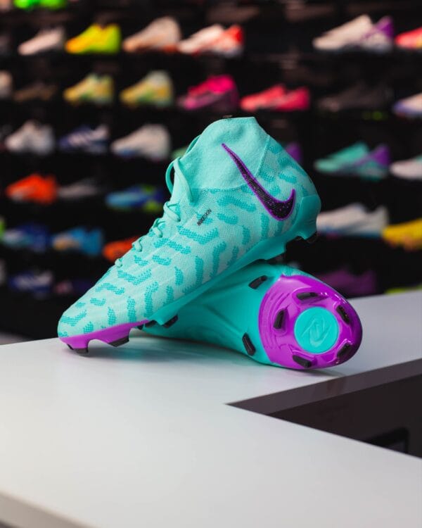NIKE PHANTOM LUNA PRO FG