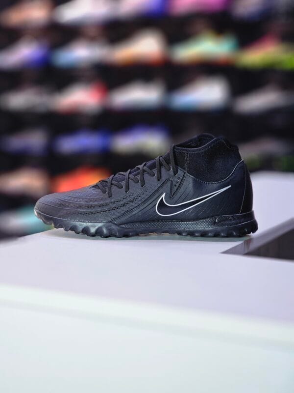 NIKE PHANTOM LUNA ACADEMY TF - Image 2