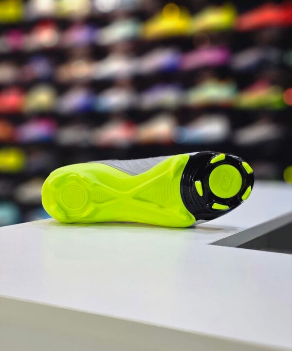 NIKE PHANTOM GX2 ACADEMY FG - Image 4