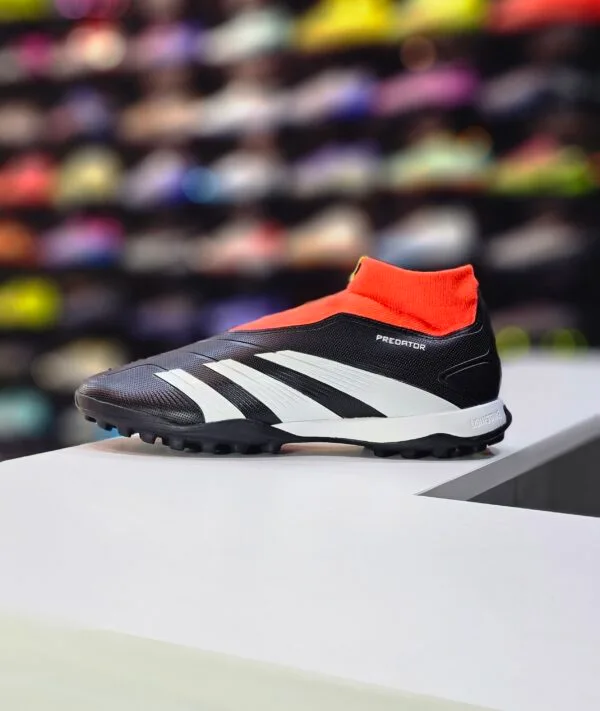 ADIDAS PREDATOR LEAGUE TF - Image 2