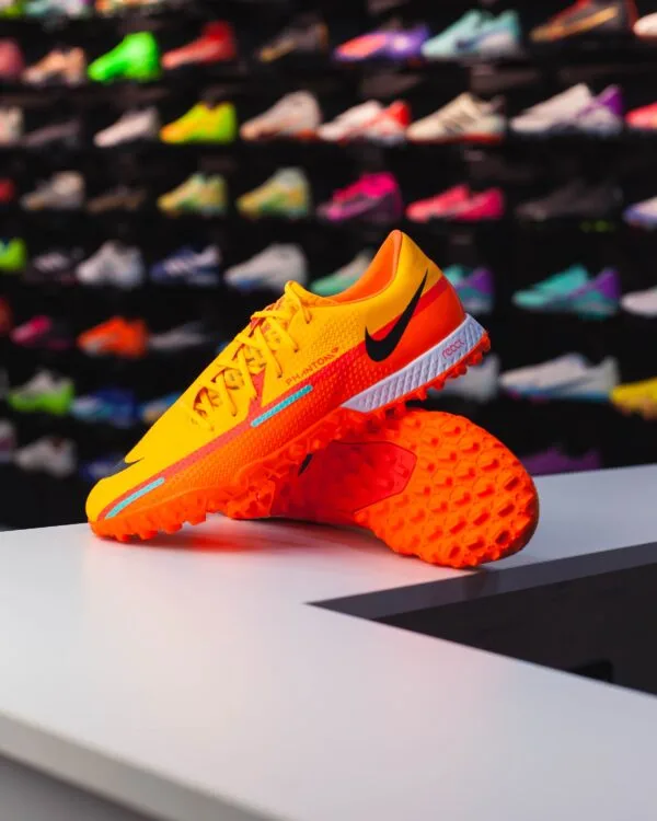 NIKE PHANTOM GT2 PRO TF
