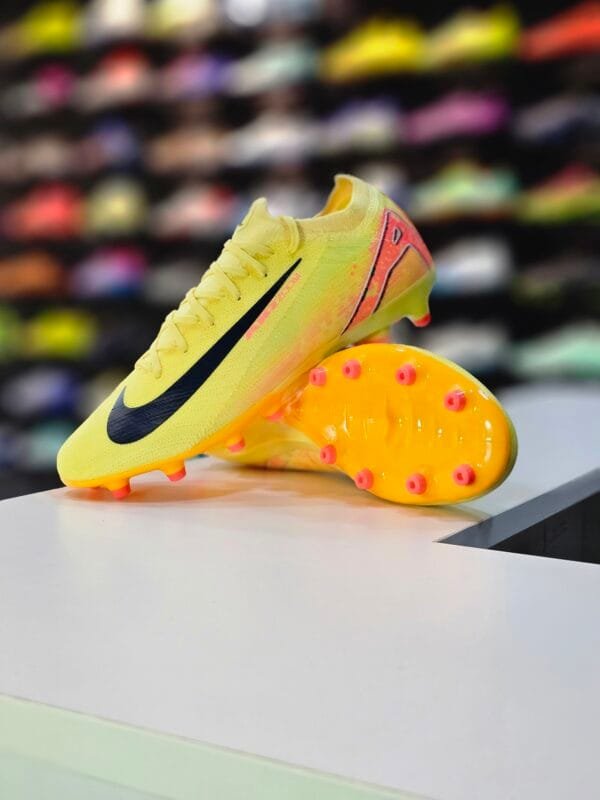 NIKE MERCURIAL VAPOR 16 PRO AG