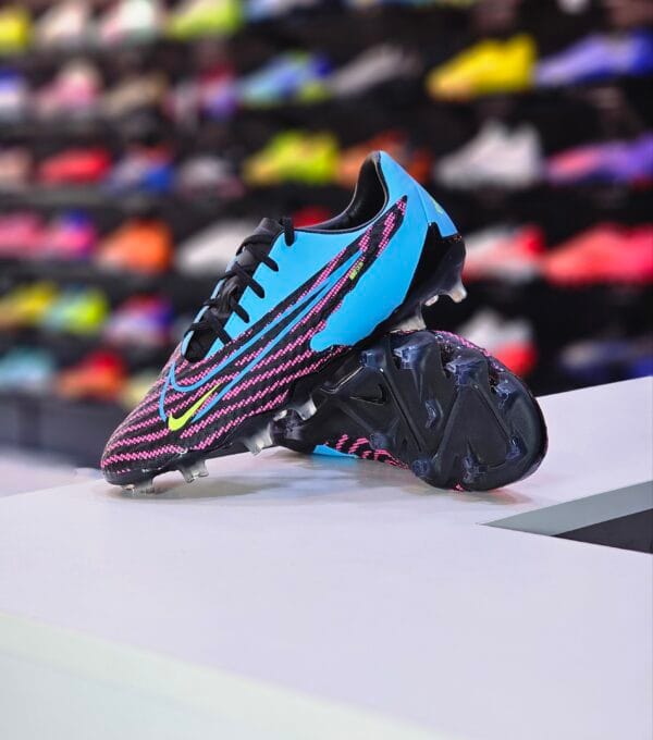 JR NIKE PHANTOM GX ACADEMY MG
