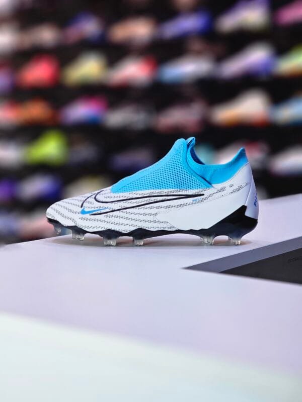 NIKE PHANTOM GX ACADEMY MG - Image 2