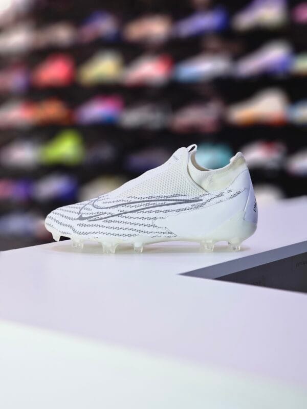 NIKE PHANTOM GX ACADEMY MG - Image 2