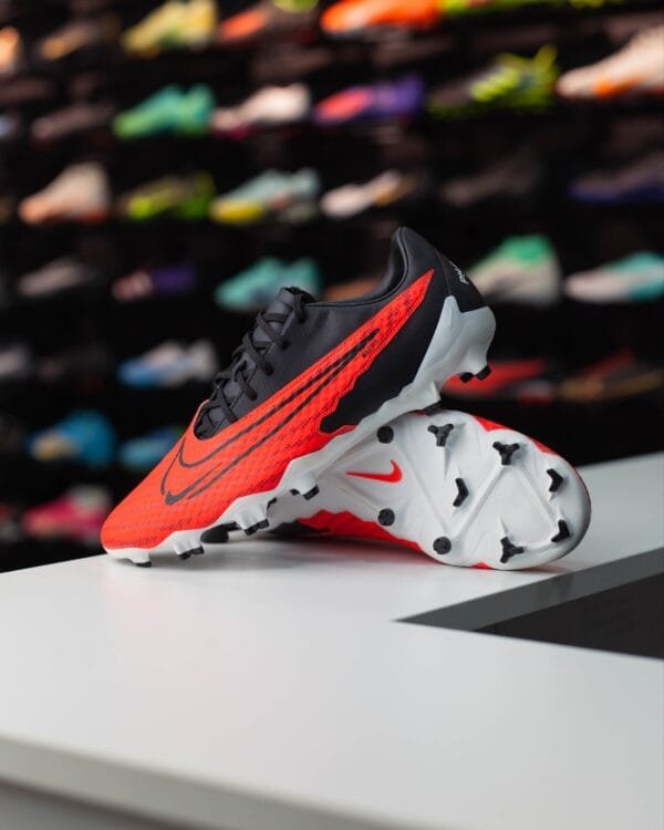 JR NIKE PHANTOM GX ACADEMY MG