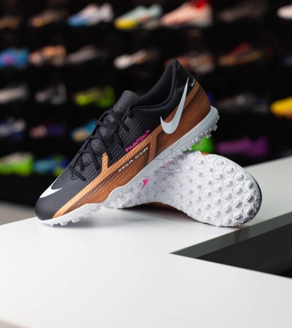 NIKE PHANTOM GT2 CLUB TF