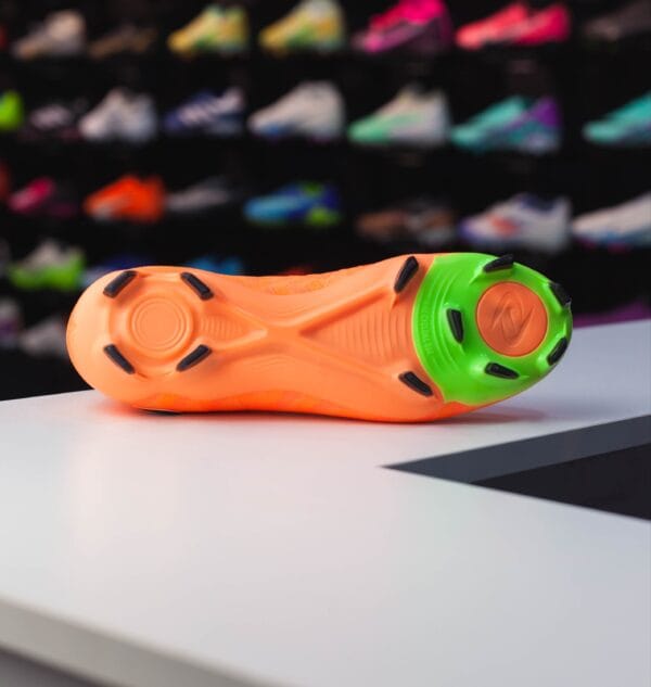 NIKE PHANTOM LUNA PRO FG - Image 4