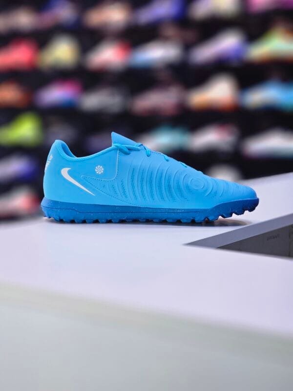 NIKE PHANTOM GX2 CLUB TF - Image 3