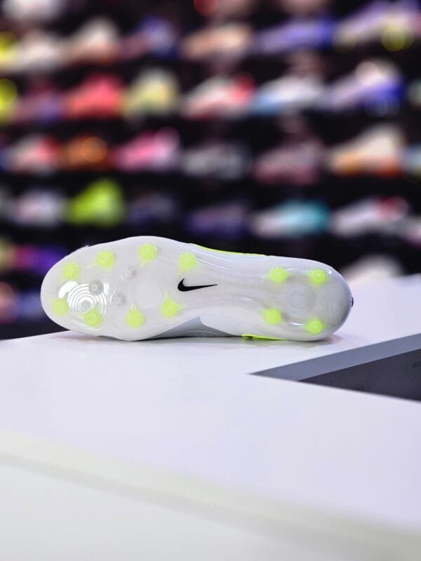 NIKE TIEMPO LEGEND 10 ELITE AG - Image 4