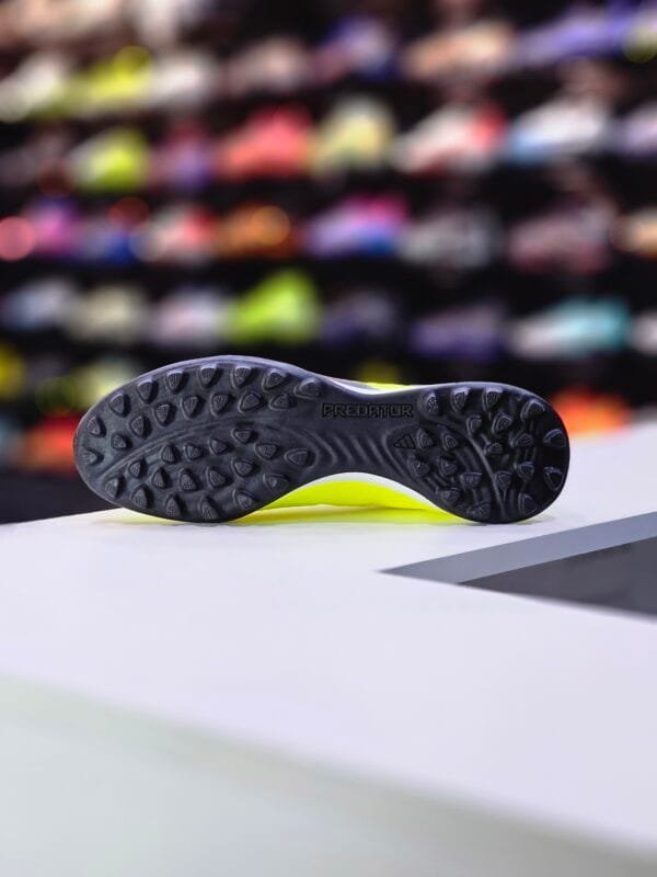 ADIDAS PREDATOR LEAGUE TF - Image 4