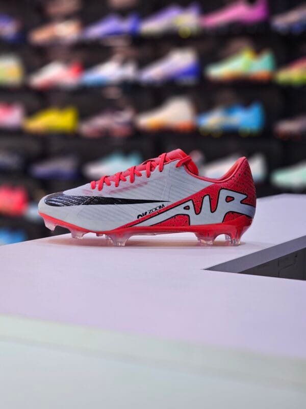 JR NIKE MERCURIAL VAPOR 15 ACADEMY MG - Image 2