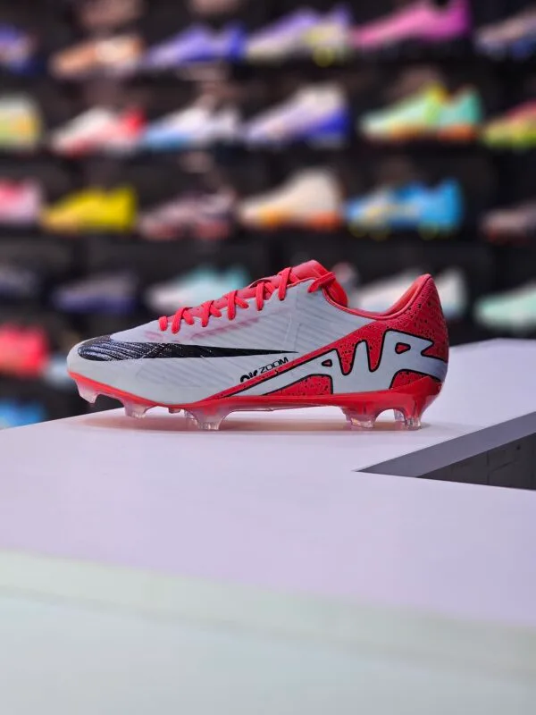 JR NIKE MERCURIAL VAPOR 15 ACADEMY MG - Image 2