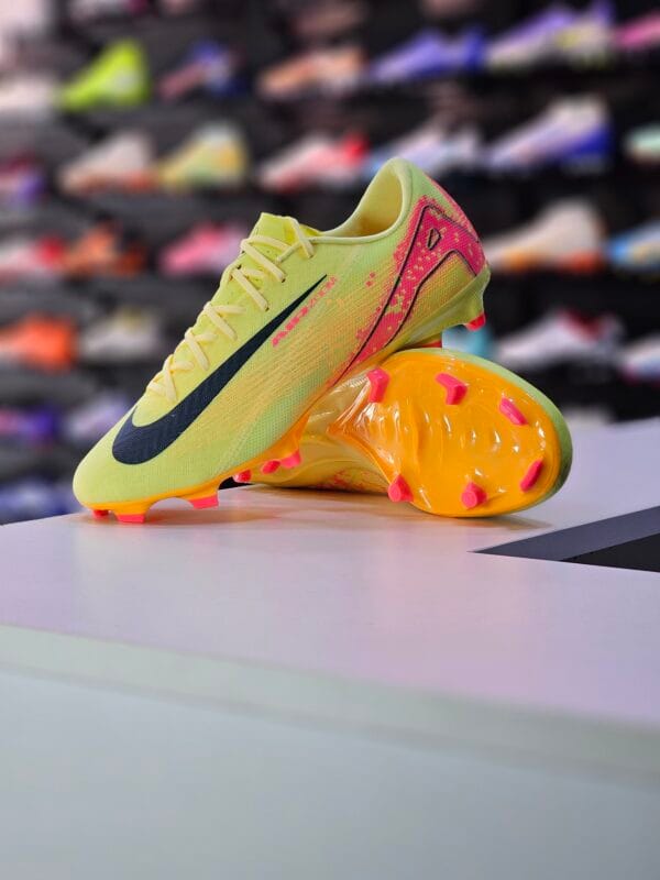 NIKE MERCURIAL VAPOR 16 ACADEMY MG
