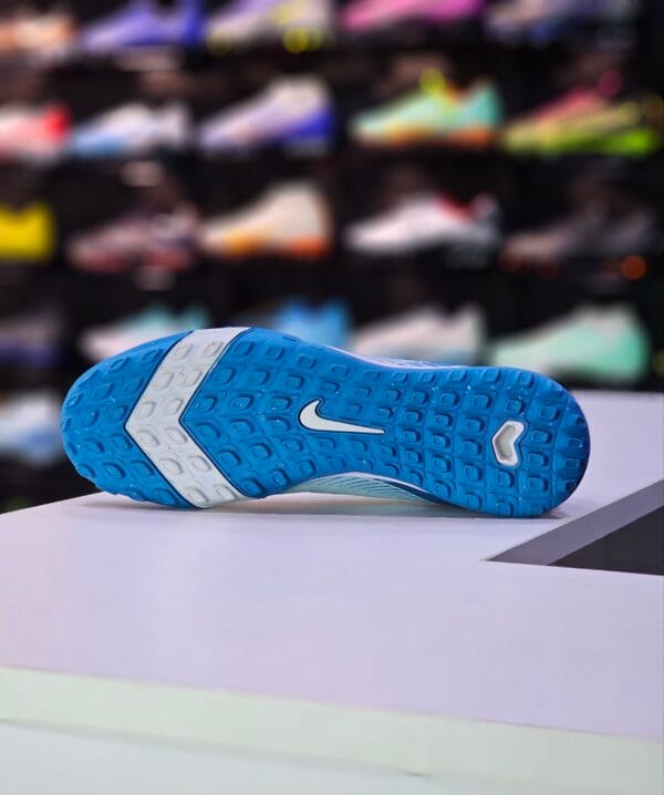 NIKE MERCURIAL SUPERFLY 10 ACADEMY TF - Image 4