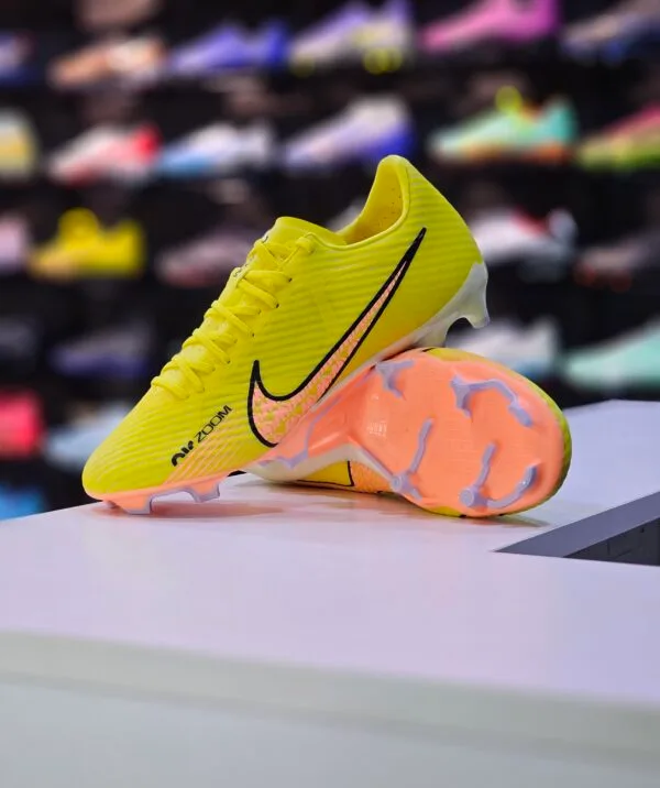 NIKE MERCURIAL VAPOR 15 ACADEMY MG