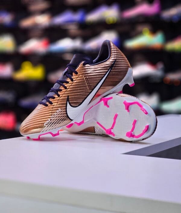 NIKE MERCURIAL VAPOR 15 ACADEMY MG