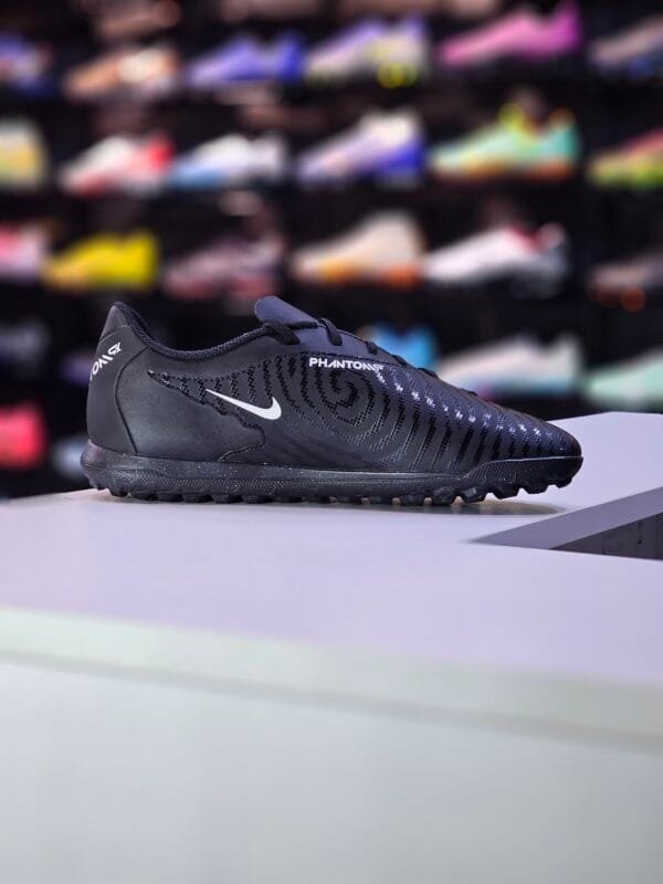 NIKE PHANTOM GX CLUB TF - Image 3