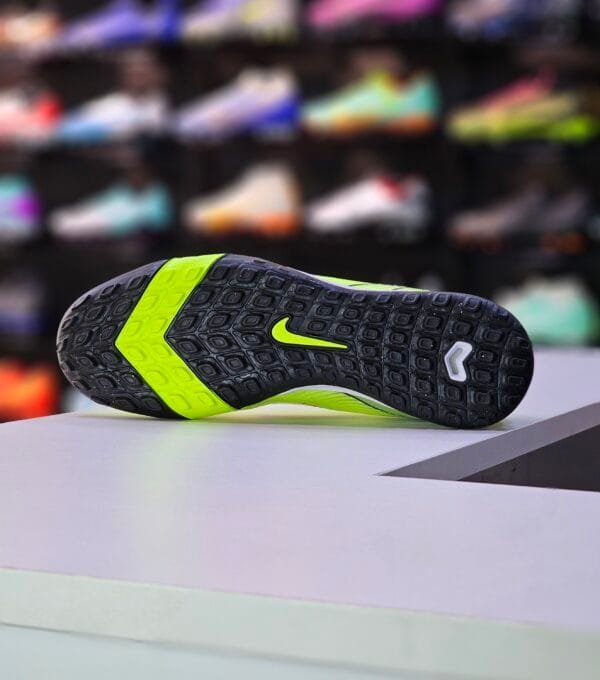 NIKE MERCURIAL VAPOR 16 PRO TF - Image 4