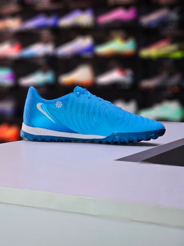NIKE PHANTOM GX2 ACADEMY TF - Image 3
