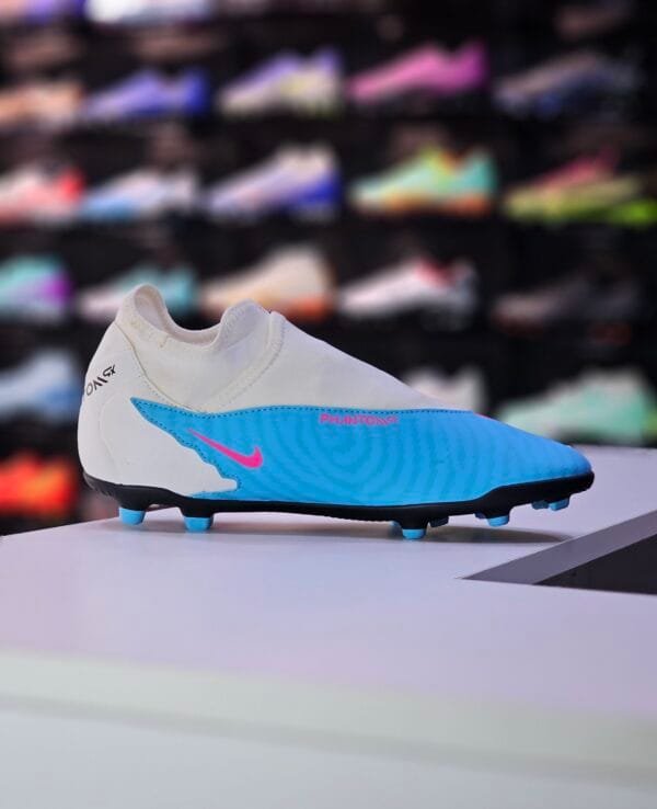 NIKE PHANTOM GX CLUB MG - Image 3