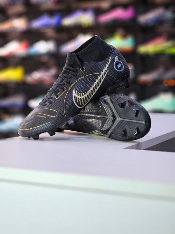 NIKE MERCURIAL SUPERFLY 8 ACADEMY MG