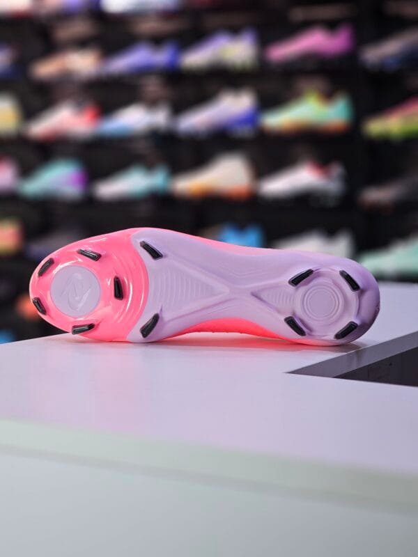 NIKE PHANTOM GX2 PRO FG - Image 4