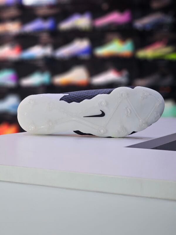 NIKE PHANTOM GX ACADEMY MG - Image 4