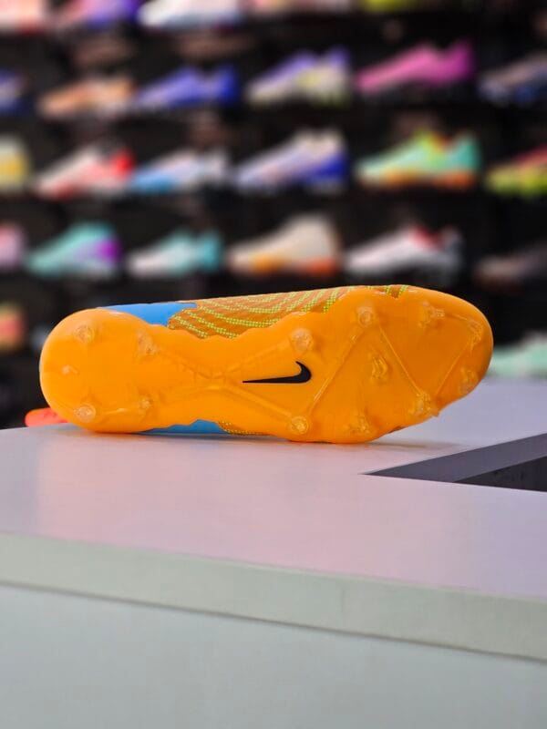 NIKE PHANTOM GX ACADEMY MG - Image 4