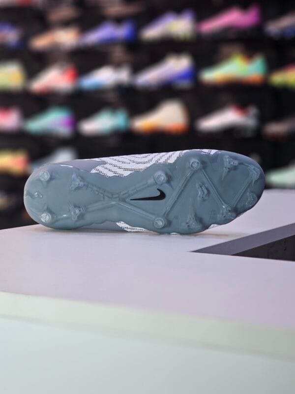NIKE PHANTOM GX ACADEMY MG - Image 4