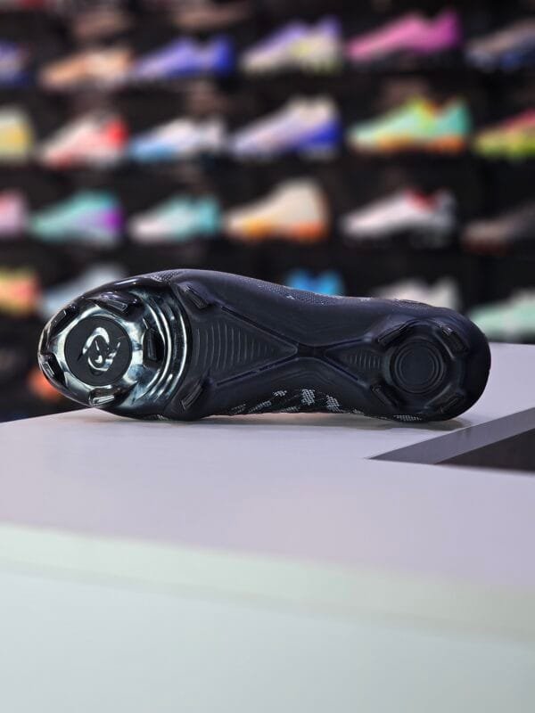 NIKE PHANTOM LUNA PRO FG - Image 4