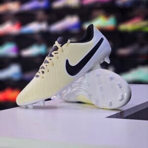 NIKE TIEMPO LEGEND 10 CLUB MG