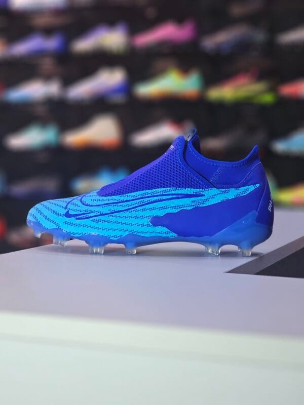 NIKE PHANTOM GX ACADEMY MG - Image 2