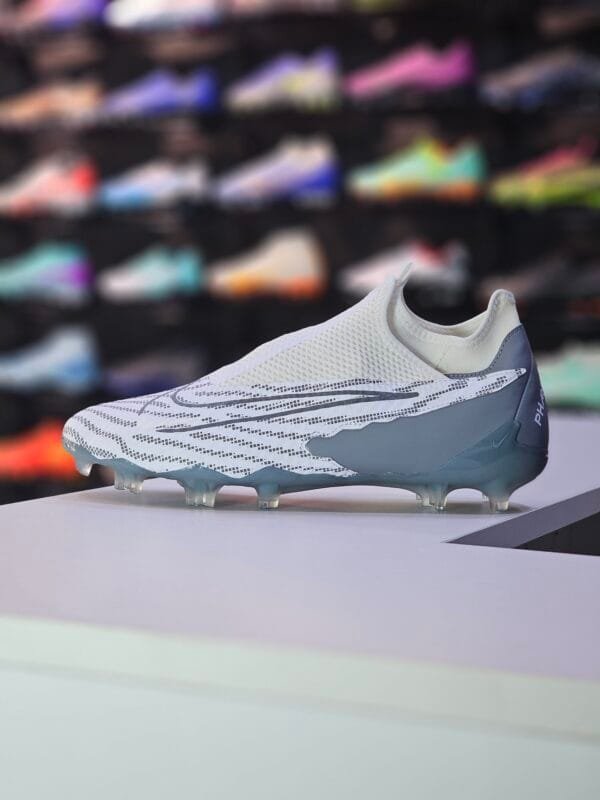 NIKE PHANTOM GX ACADEMY MG - Image 2