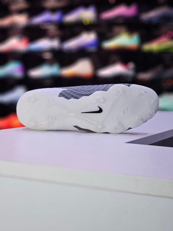 NIKE PHANTOM GX ACADEMY MG - Image 4