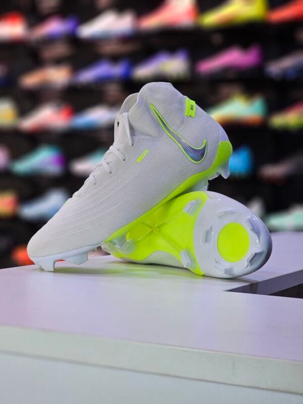 JR NIKE PHANTOM LUNA PRO FG