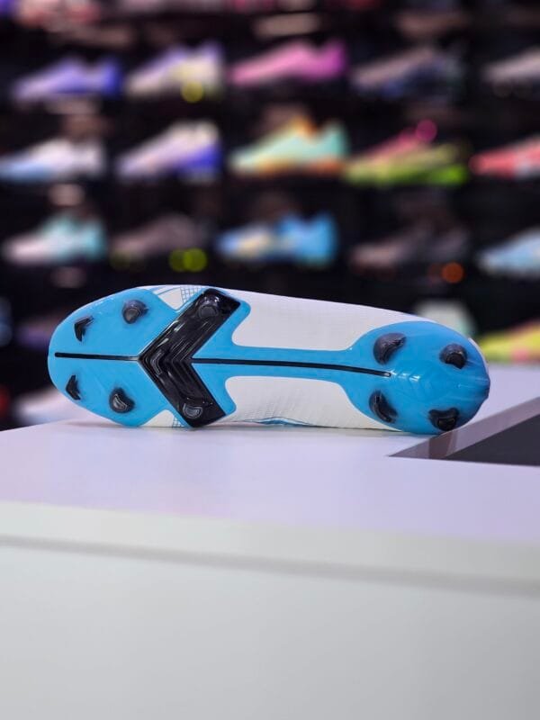 NIKE MERCURIAL SUPERFLY 8 ACADEMY MG - Image 4