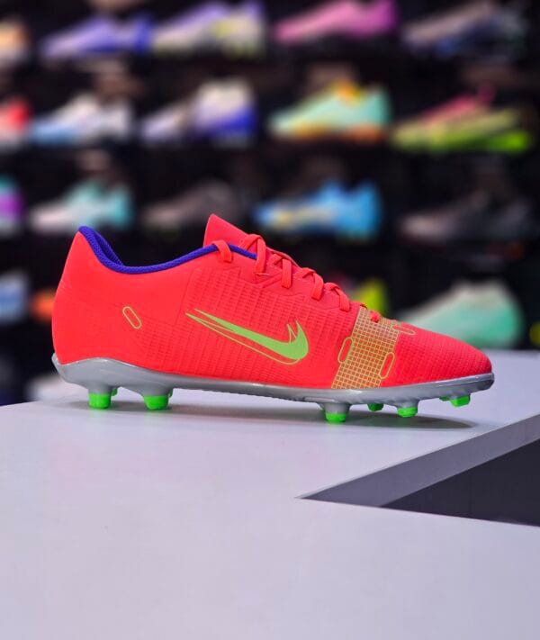 JR NIKE MERCURIAL VAPOR 14 CLUB MG - Image 3
