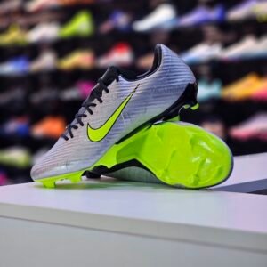 JR NIKE MERCURIAL VAPOR 15 ACADEMY MG