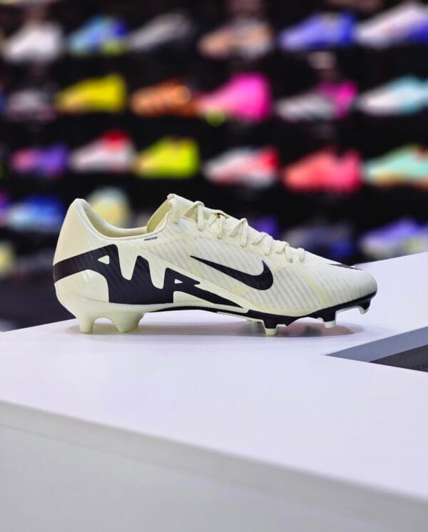 JR NIKE MERCURIAL VAPOR 15 ACADEMY MG - Image 3