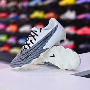 JR NIKE PHANTOM GX ACADEMY MG